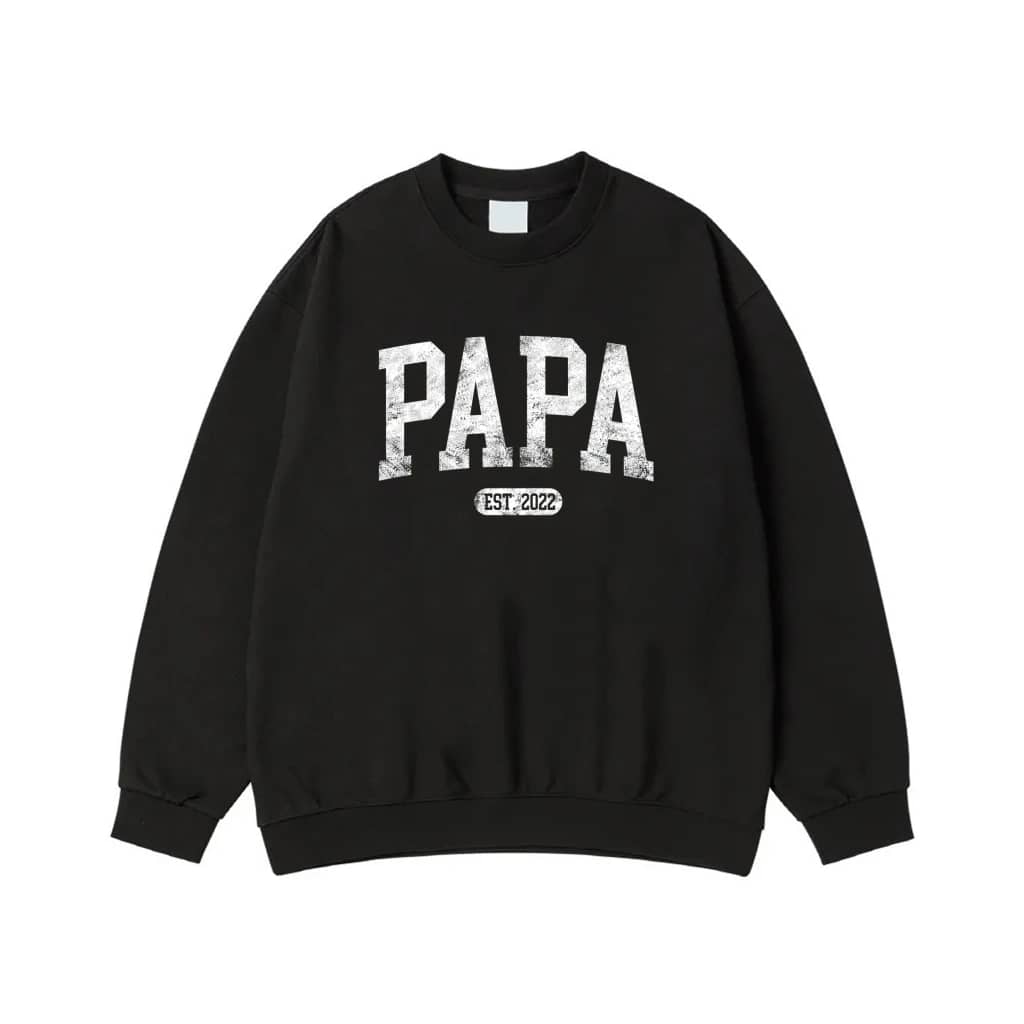Papa Est 2022 Distressed Varsity Font For New Dad