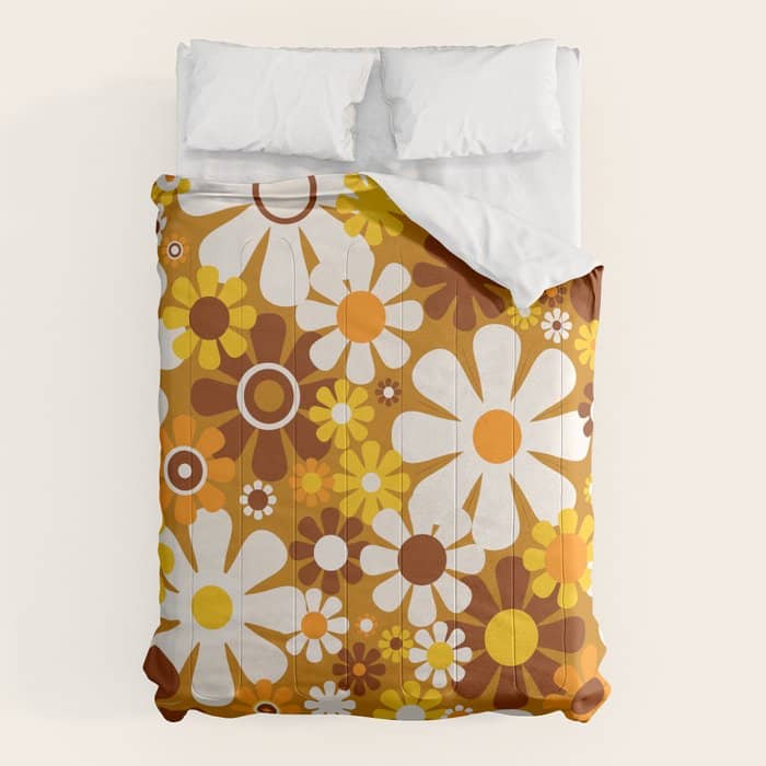 Retro Garden Flowers Groovy 60s 70s Floral Pattern Ochre Yellow Orange Brown Comforter