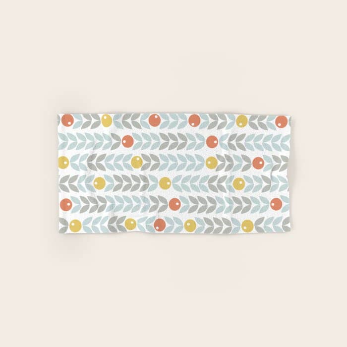 Mid Century Modern Retro Leaf And Circle Pattern Bath Towel