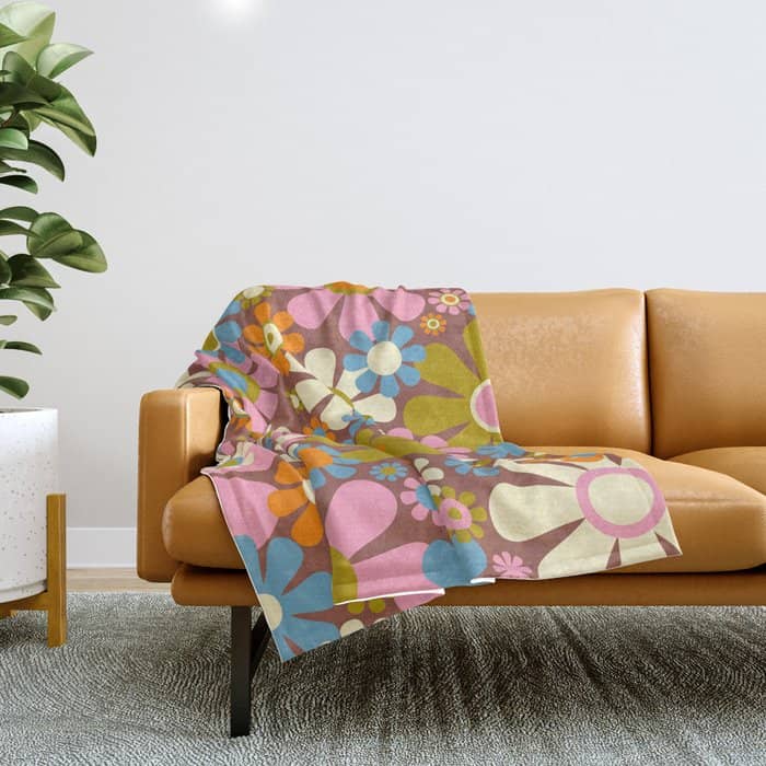 Cheerful Groovy Retro Garden Flowers 60s 70s Floral Pattern Throw Blanket