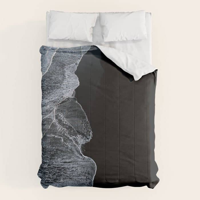 Waves On A Black Sand Beach In Iceland - Minimalist Landscape Photography Comforter
