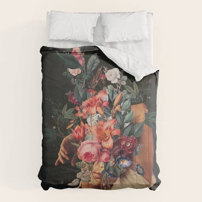 Roses Bloomed Every Time I Thought Of You Comforter