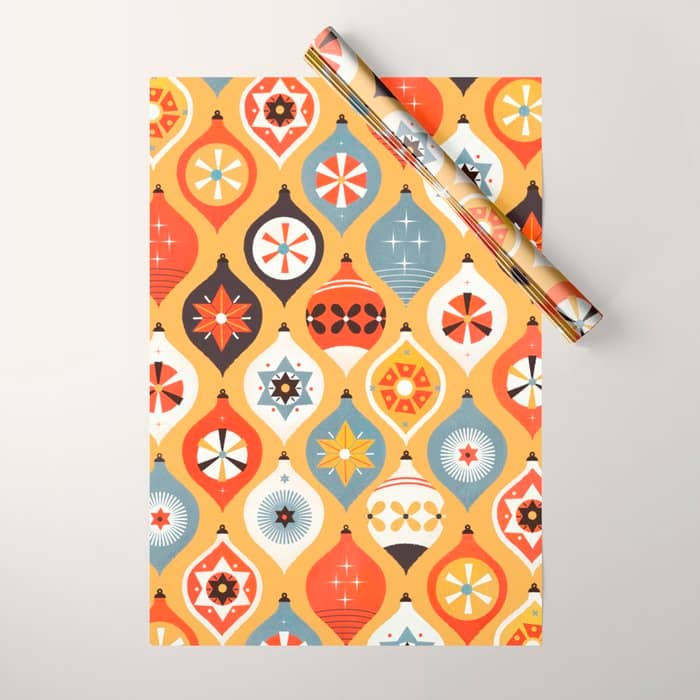 Festive Old-Fashioned Christmas Tree Baubles Wrapping Paper