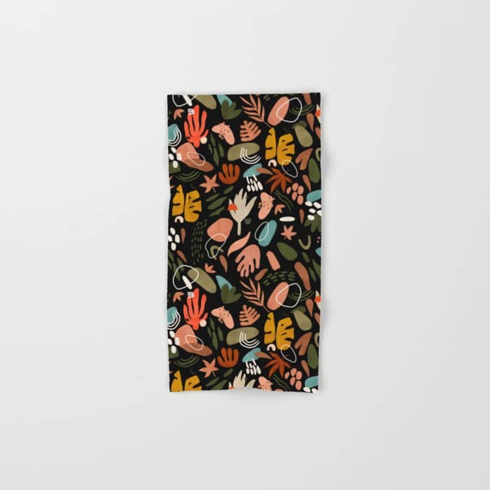 Abstract Shapes Of Dark Modern Nature Bath Towel