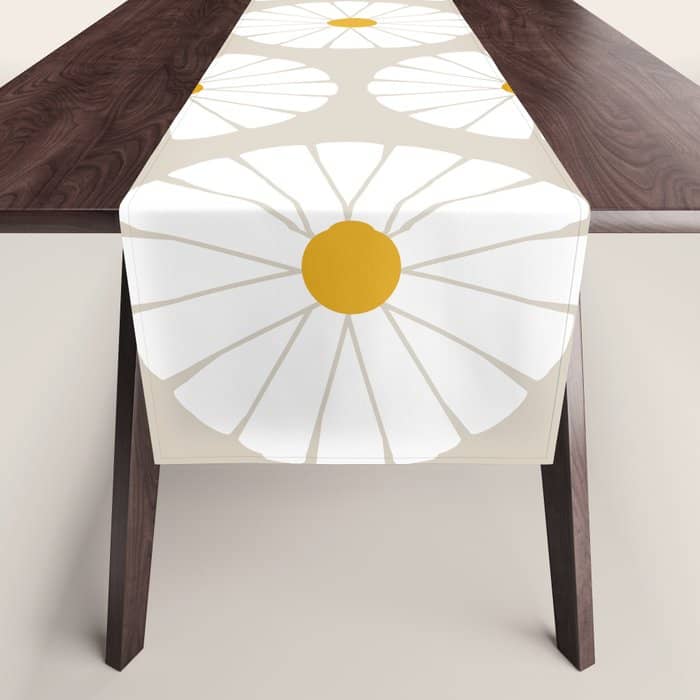 Minimal Botanical Pattern - Daisies Table Runner