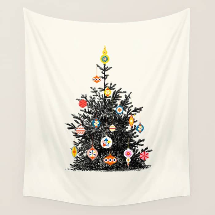 Retro Decorated Christmas Tree Wall Tapestry