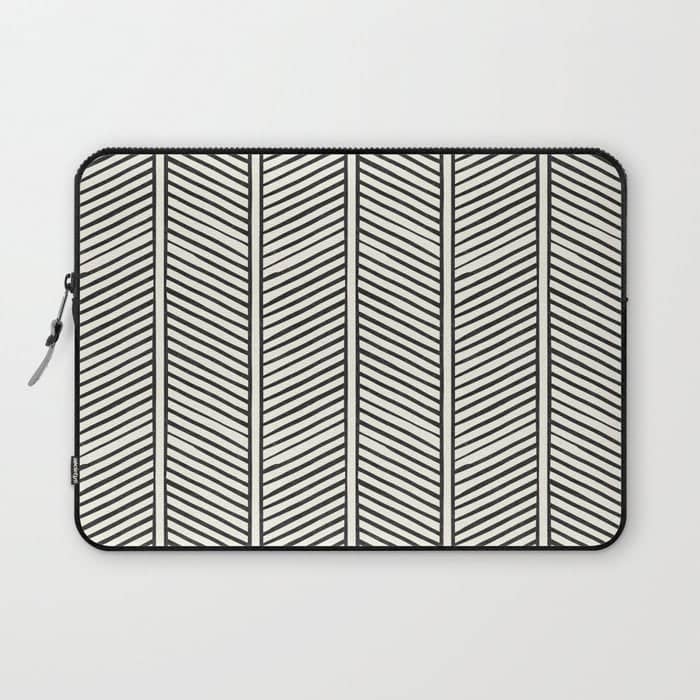 Organic Chevron - Inkwell On Cream Laptop Sleeve