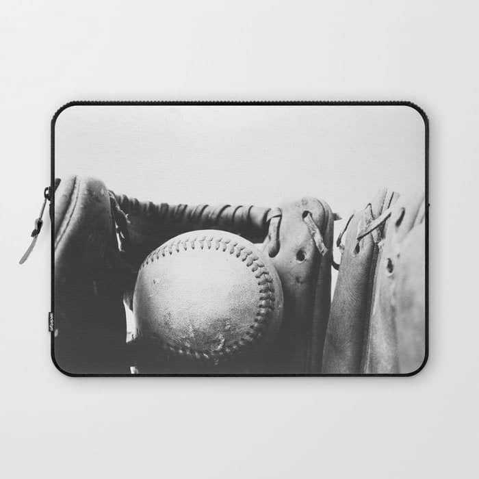 Old Retro Baseball Monochrome Ball And Glove Laptop Sleeve