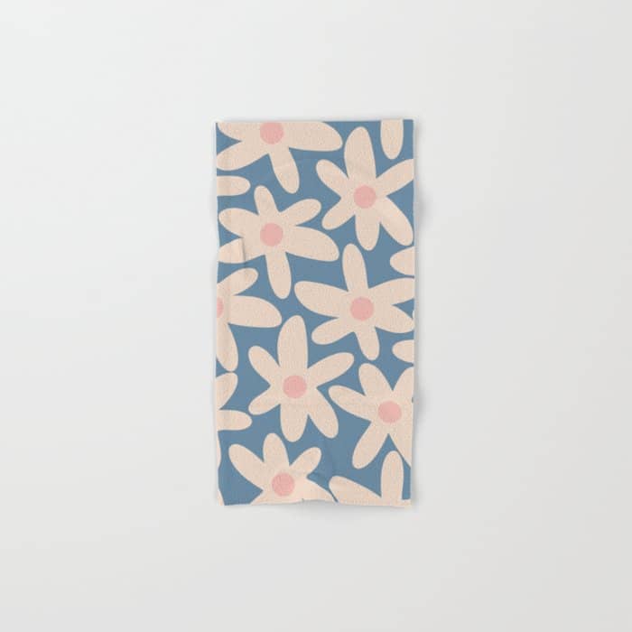 Daisy Time Retro Floral Pattern In Medium Blue And Pale Blush Bath Towel