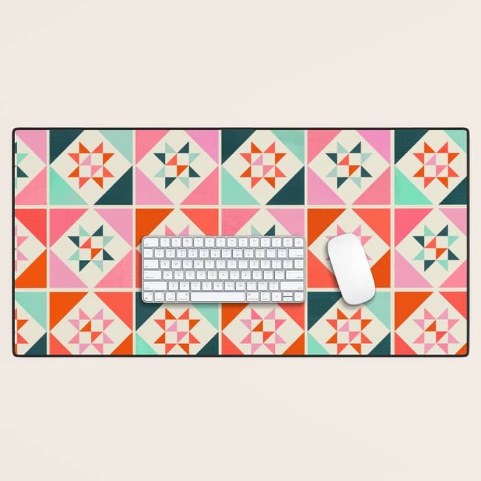 Festive Quilt Pattern In Pink, Red And Green Desk Mat