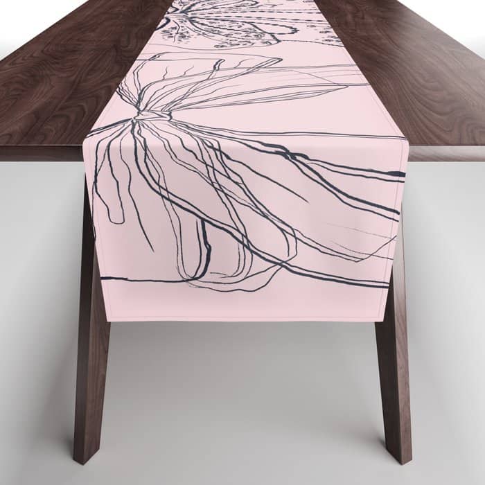 Romantic Lace Bows Pink Pattern Table Runner
