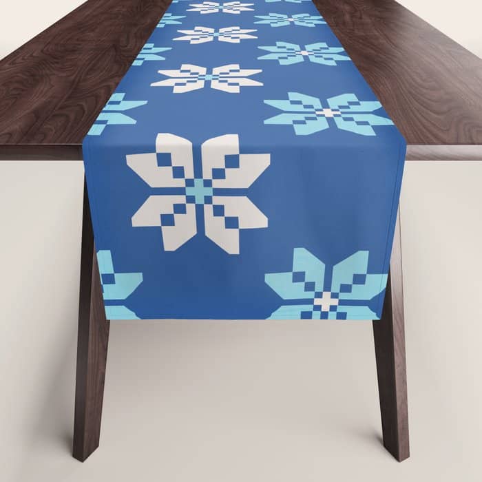 Contrasting Blues: Bethlehem Star Mosaic Table Runner