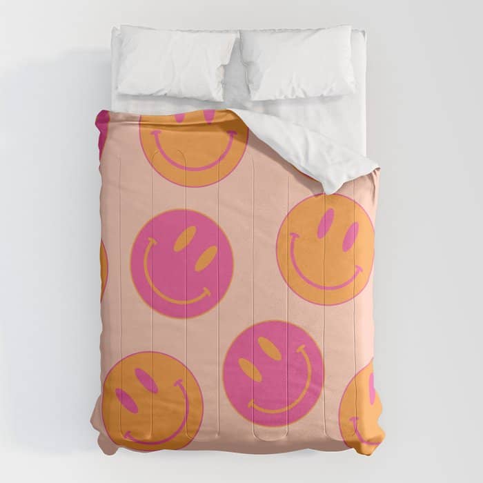 Retro Groovy Smiley Face Poster - Pink And Orange 90s Vibes Comforter