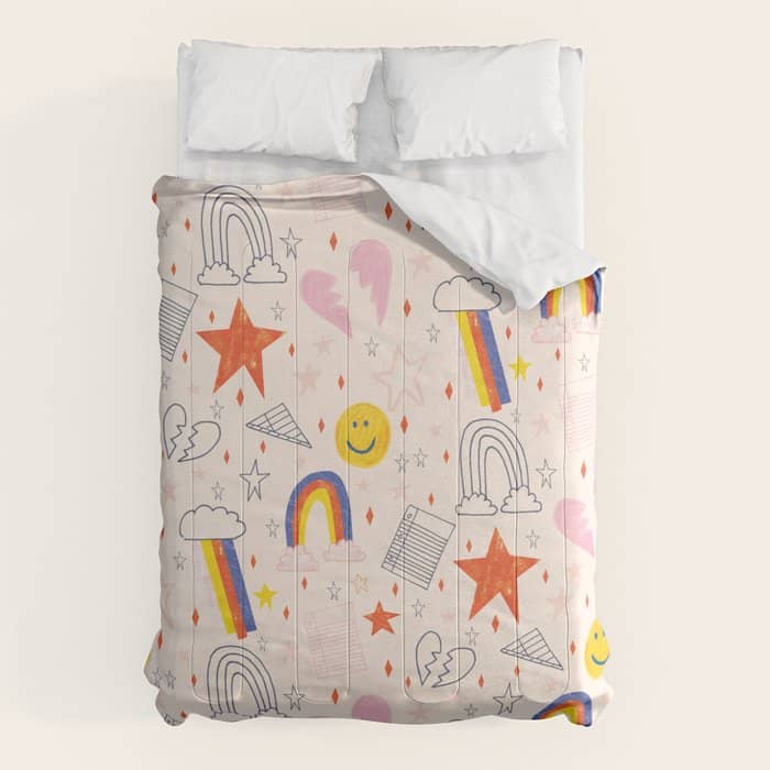 Happy Smiley Face & Retro Rainbows In Dusty Pink Comforter