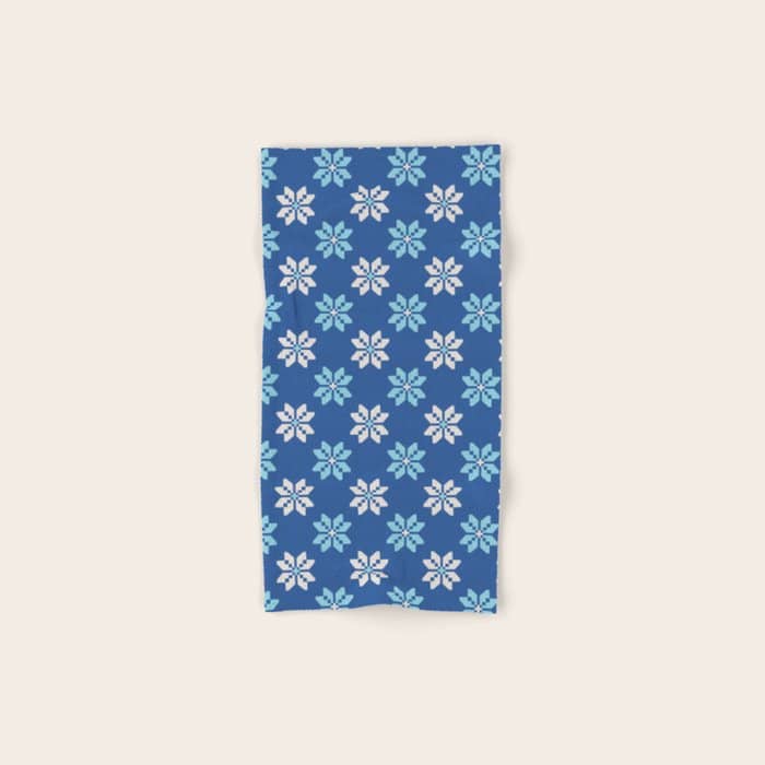 Contrasting Blues: Bethlehem Star Mosaic Bath Towel