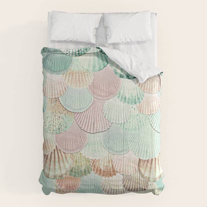 Mermaid Shells - Mint & Rosegold Comforter