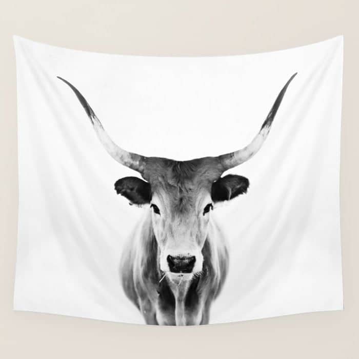 Wild Longhorn Cow Print - Black White Cow Portrait - Animal - Travel Photograpy Wall Tapestry