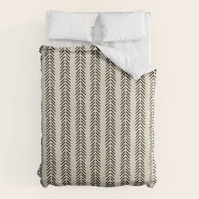 Small Black And White Arrowheads Duvet Cover