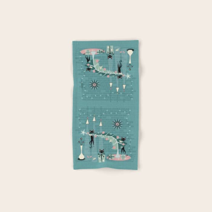 Retro Naughty Kitty Christmas Bath Towel