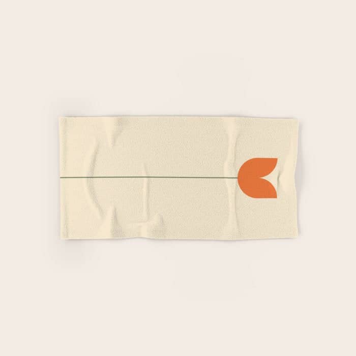 Vintage Tulip Minimalism - Red Bath Towel