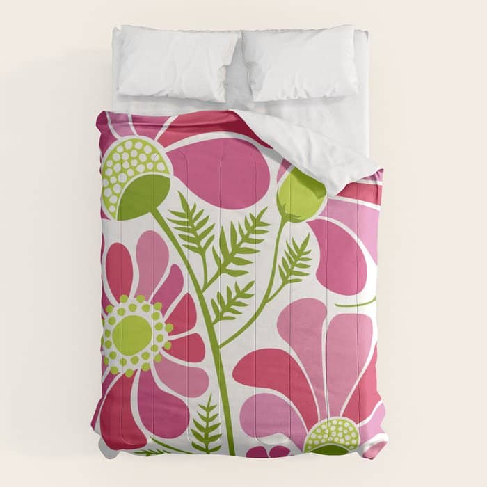 Pink Daisy Flower Illustration Comforter