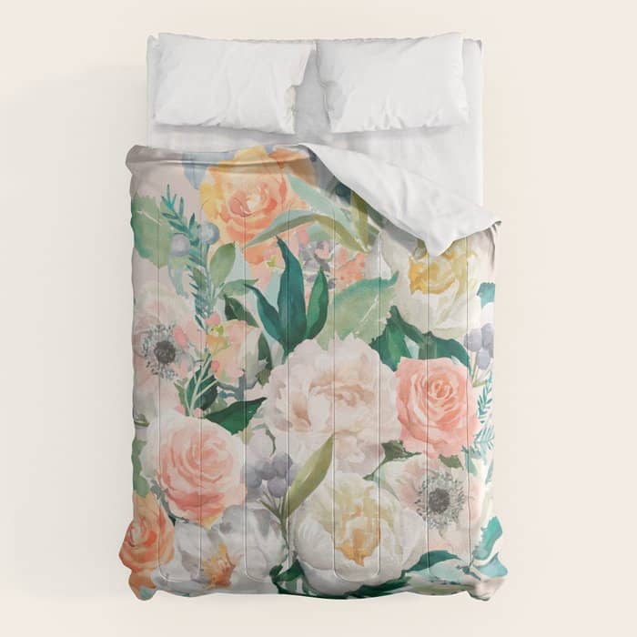 Pastel Flower Bouquet With Roses Comforter