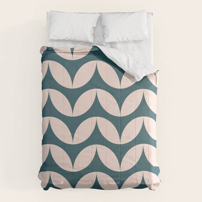 Geometric Leaf Shapes In Teal And Blush Comforter