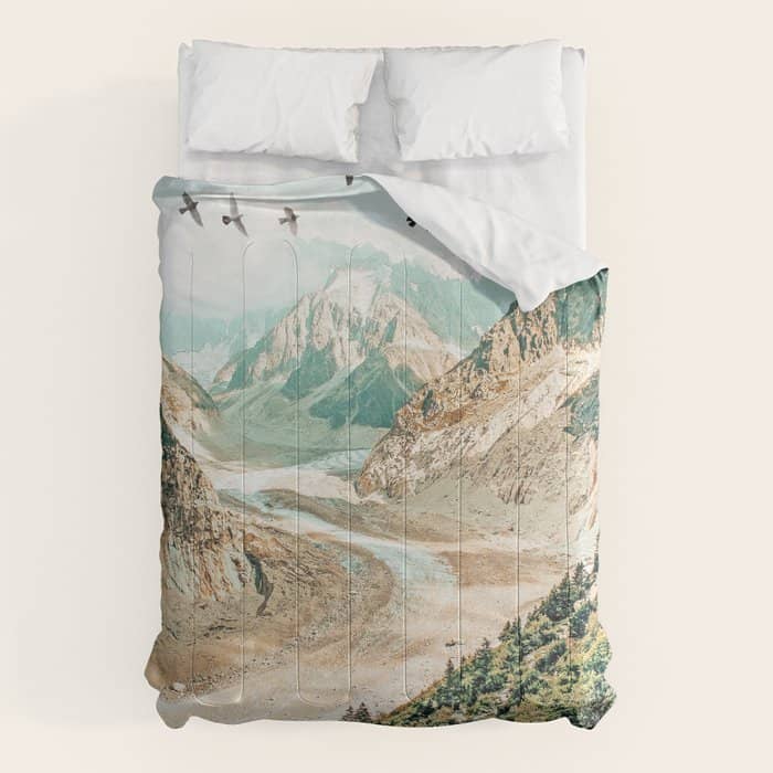Apricity, Scenic Neutral Pastel Nature Travel Photography, Mountains Exotic Birds Landscape Path Comforter