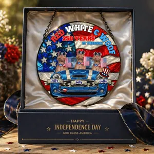 Red, White & Woof Personalized July 4th Suncatcher