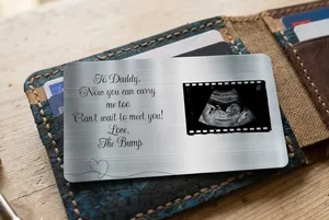 Custom Photo To Daddy Now You Can Carry Me Too - Gift For Dad, Father, New Parents - Personalized Aluminum Wallet Card