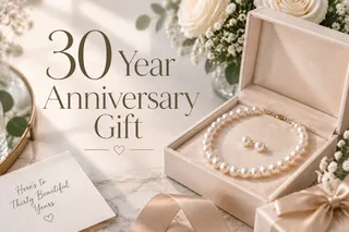 What Is a Traditional Gift for the 30th Wedding Anniversary?