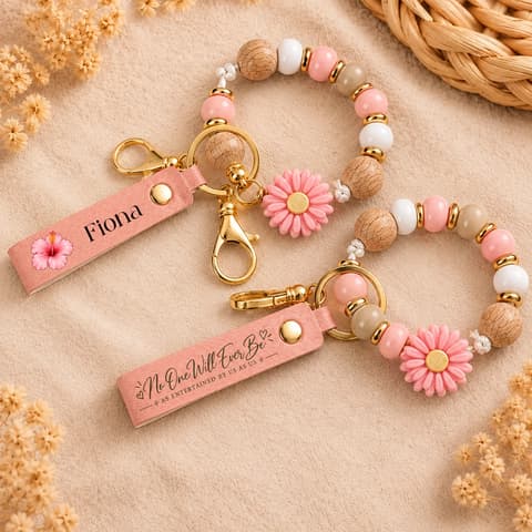 A True Friendship Is A Journey Without An End - Personalized Leather Beaded Keychain